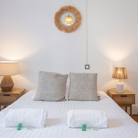 Appartement Spacieux Et Chaleureux Coeur De Ville Chambéry Dış mekan fotoğraf